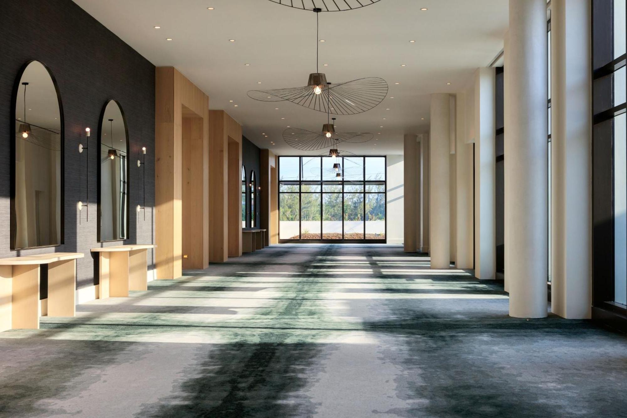 Hotel Indigo Grand Cayman By Ihg West Bay エクステリア 写真