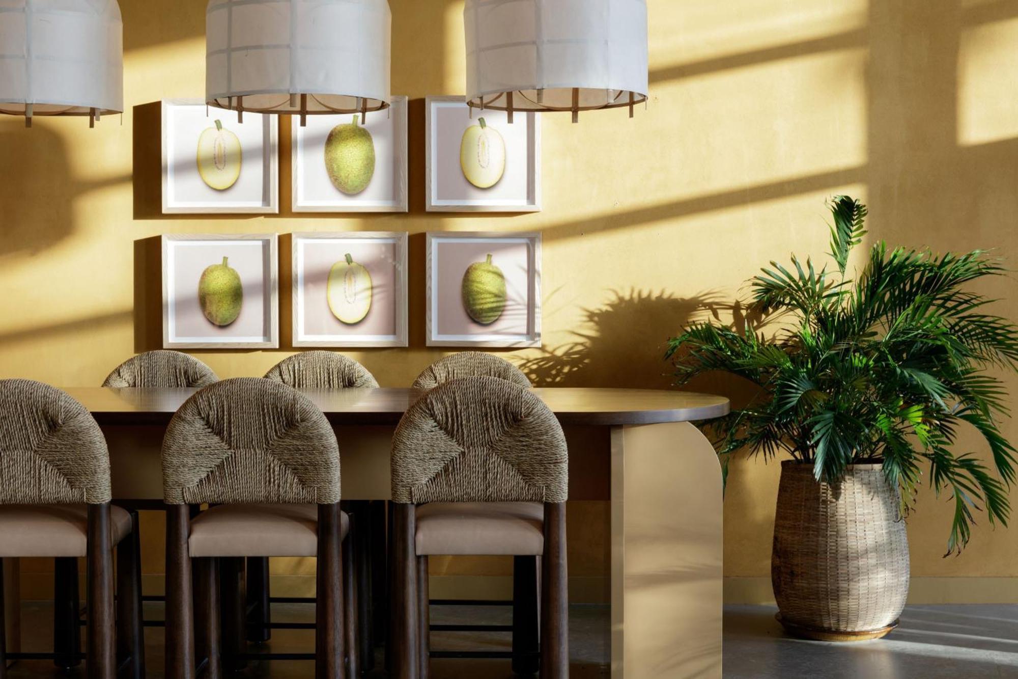 Hotel Indigo Grand Cayman By Ihg West Bay エクステリア 写真