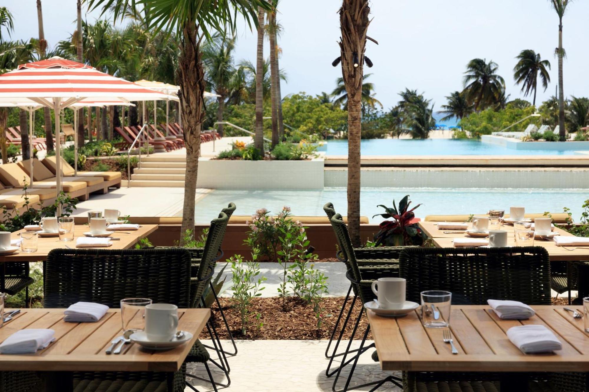 Hotel Indigo Grand Cayman By Ihg West Bay エクステリア 写真